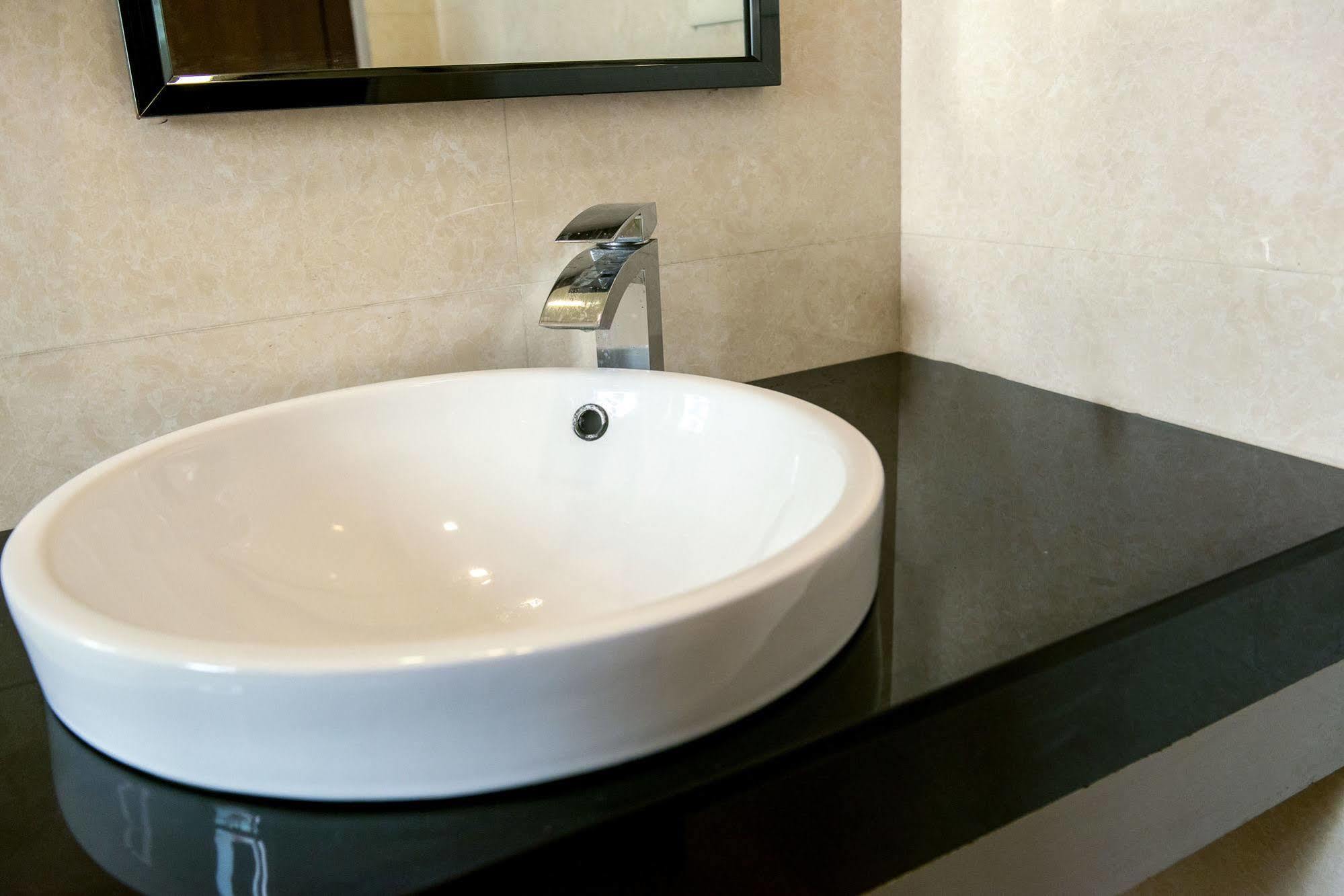Treebo Vedanta Hotel Kolkata Ngoại thất bức ảnh