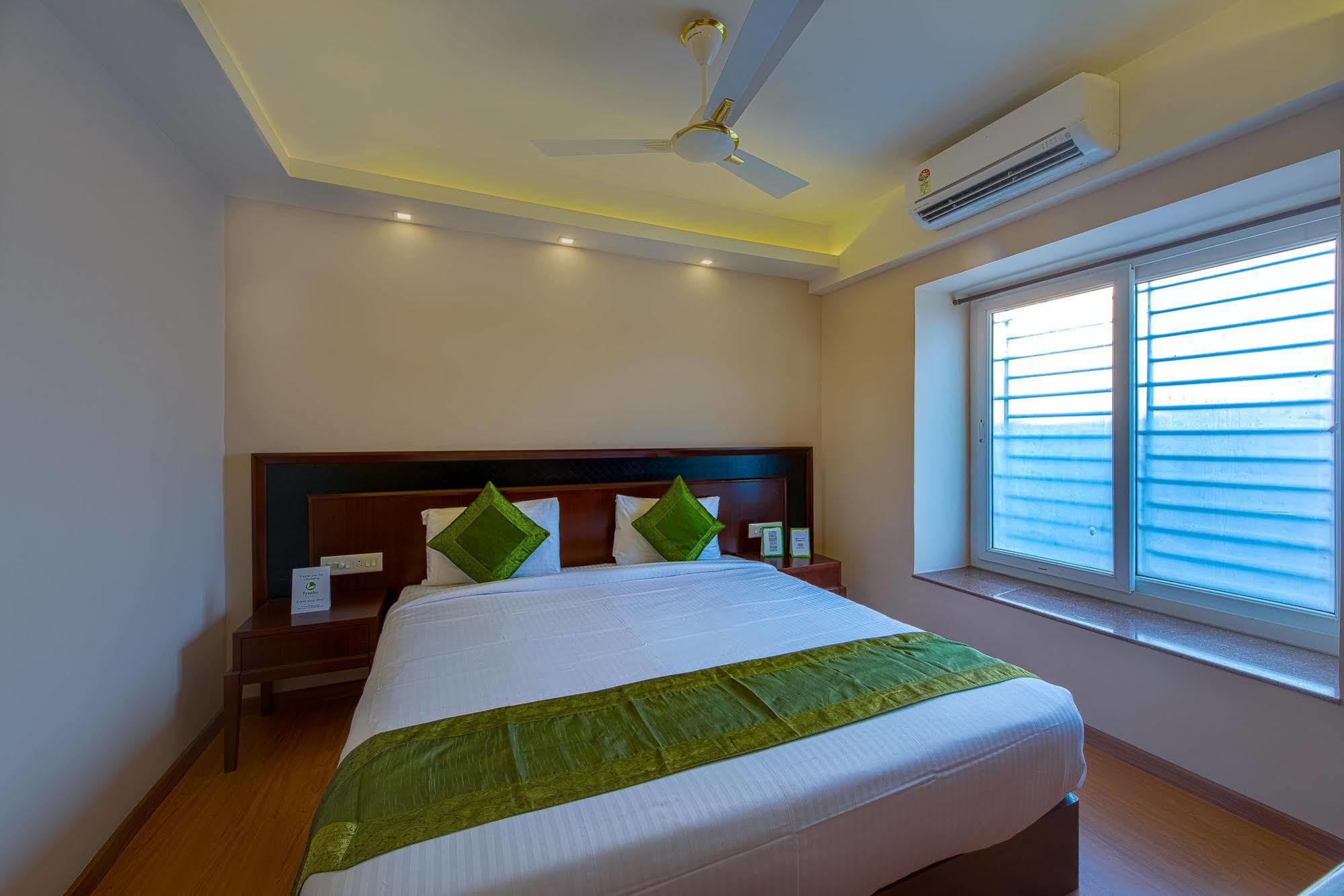 Treebo Vedanta Hotel Kolkata Ngoại thất bức ảnh